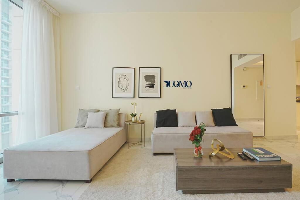 Myduomo- 2br Near Downtown, With & Pool Views-1109 * Dubai